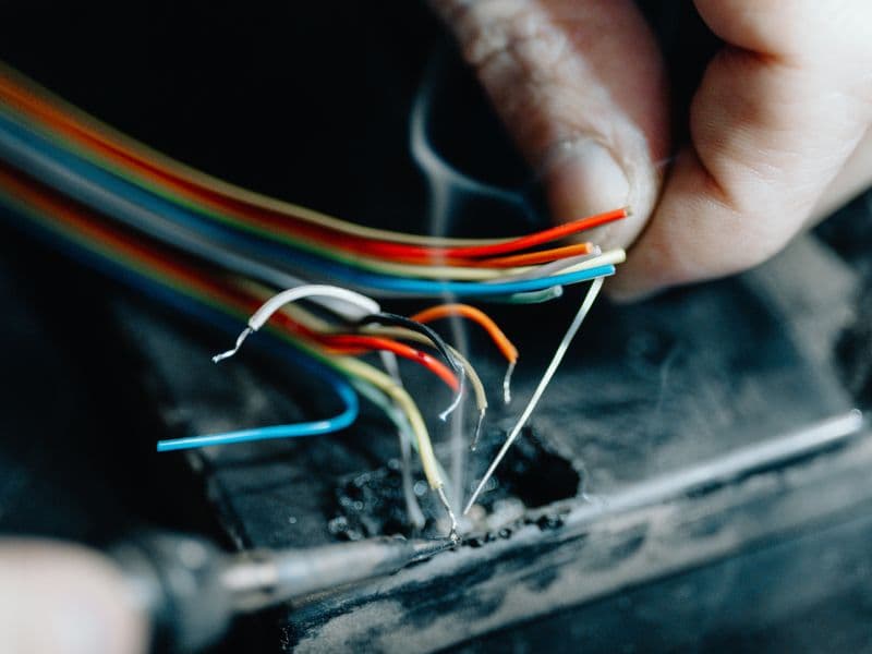 Serviço 2 - Eletricidade e Eletrónica